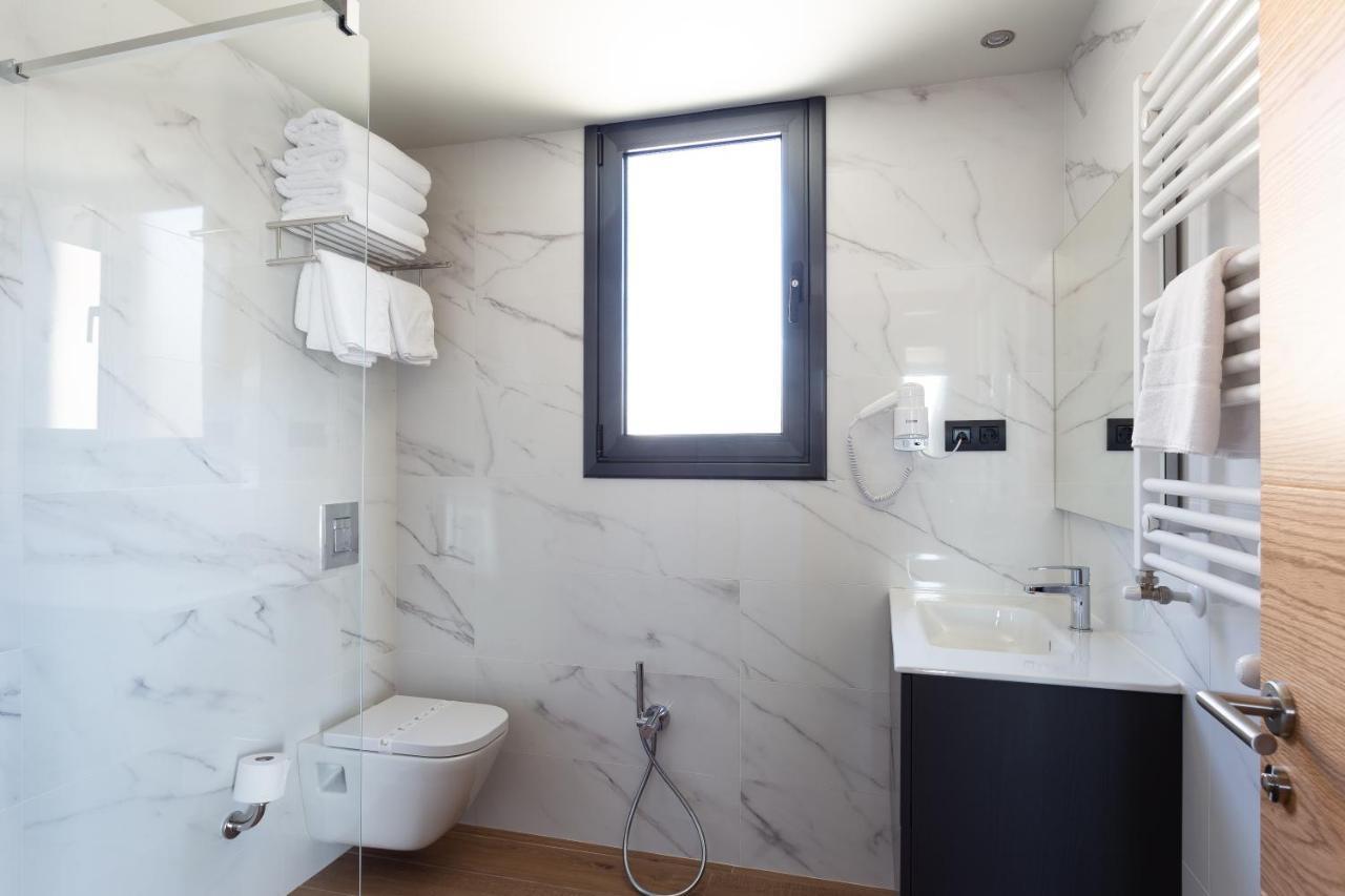 Apartamentos Playa De Los Barcos Isla Ngoại thất bức ảnh