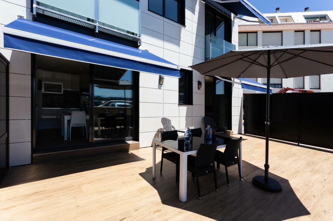 Apartamentos Playa De Los Barcos Isla Ngoại thất bức ảnh