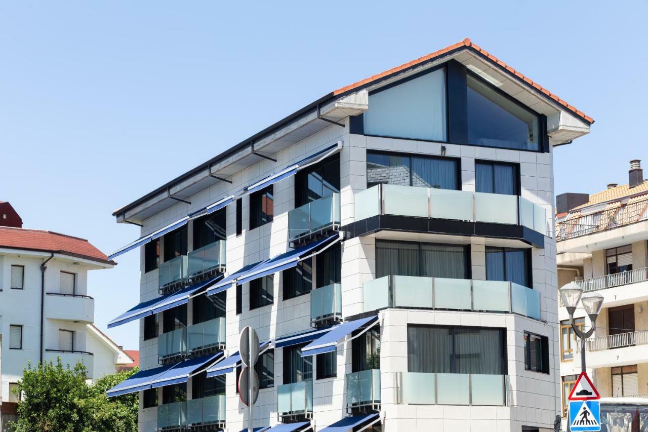 Apartamentos Playa De Los Barcos Isla Ngoại thất bức ảnh
